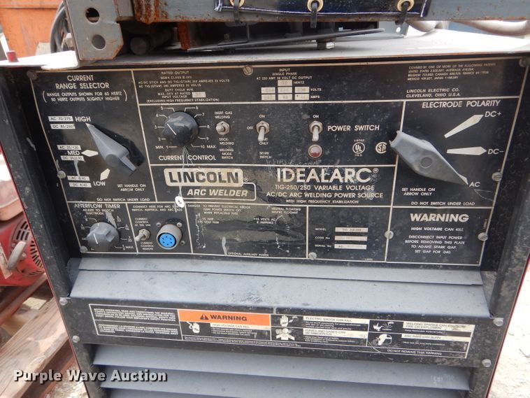 image for item HM9580 Lincoln Tig 250/250 welder