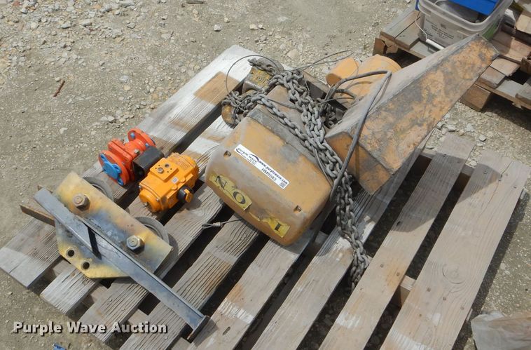 image for item HM9583 Yale KEL2-15LG71/252 hoist