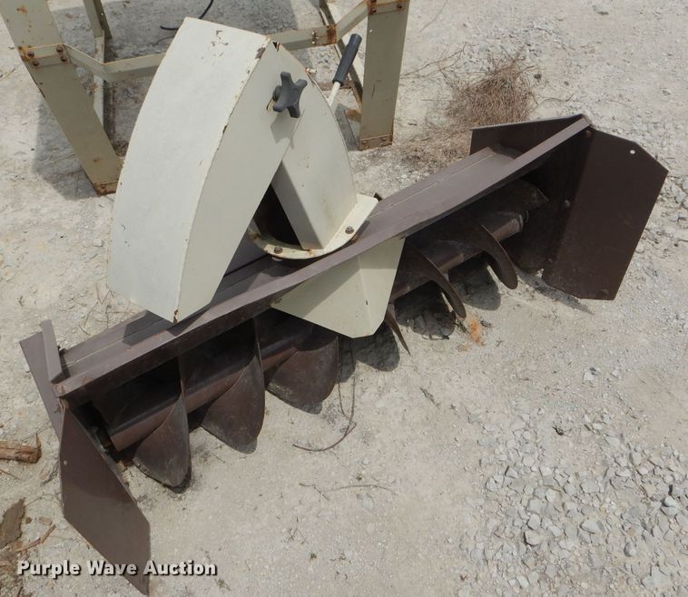 image for item HM9594 Grasshopper 725 ZTR lawn mower