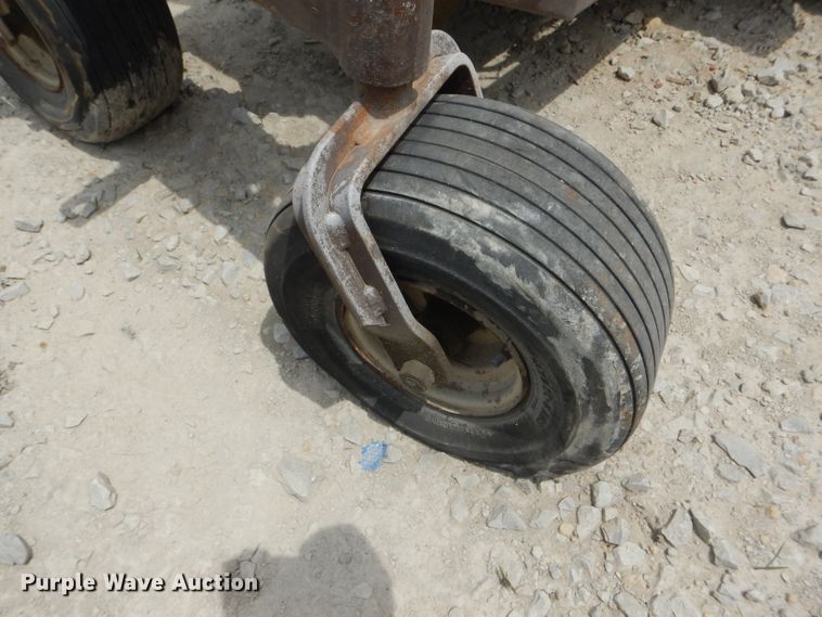 image for item HM9594 Grasshopper 725 ZTR lawn mower