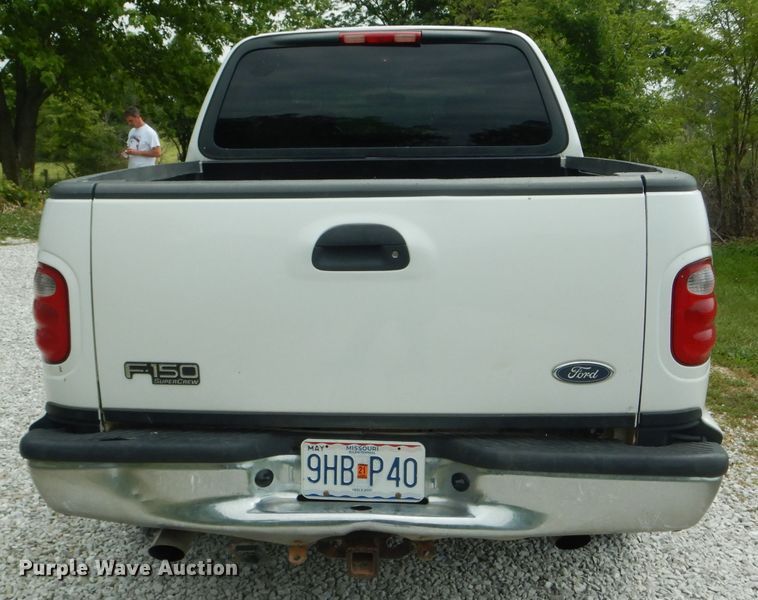 image for item HM9599 2003 Ford F150 Lariat  SuperCrew pickup truck