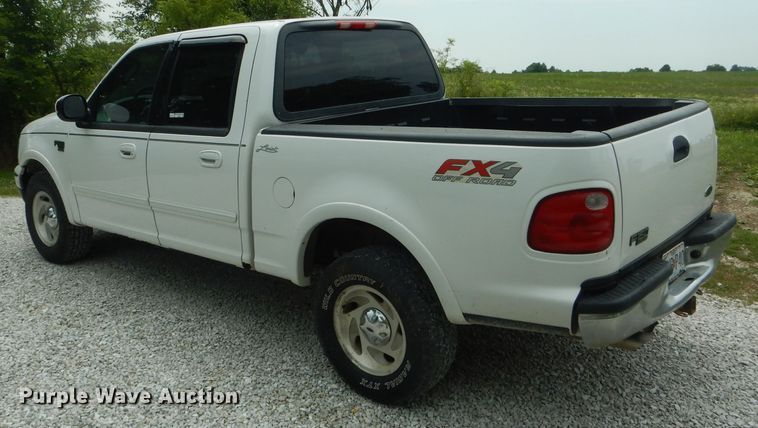 image for item HM9599 2003 Ford F150 Lariat  SuperCrew pickup truck