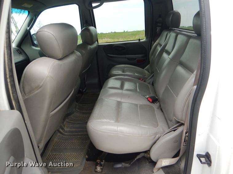 image for item HM9599 2003 Ford F150 Lariat  SuperCrew pickup truck