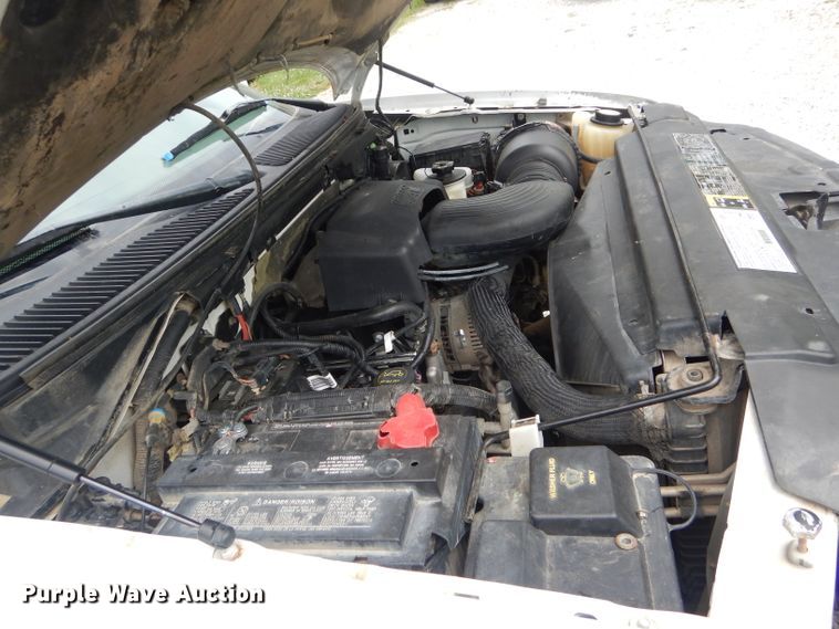 image for item HM9599 2003 Ford F150 Lariat  SuperCrew pickup truck