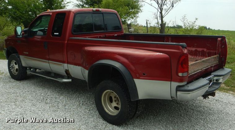 image for item HM9600 2003 Ford F350 Super Duty XLT  SuperCab pickup truck