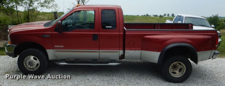 image for item HM9600 2003 Ford F350 Super Duty XLT  SuperCab pickup truck