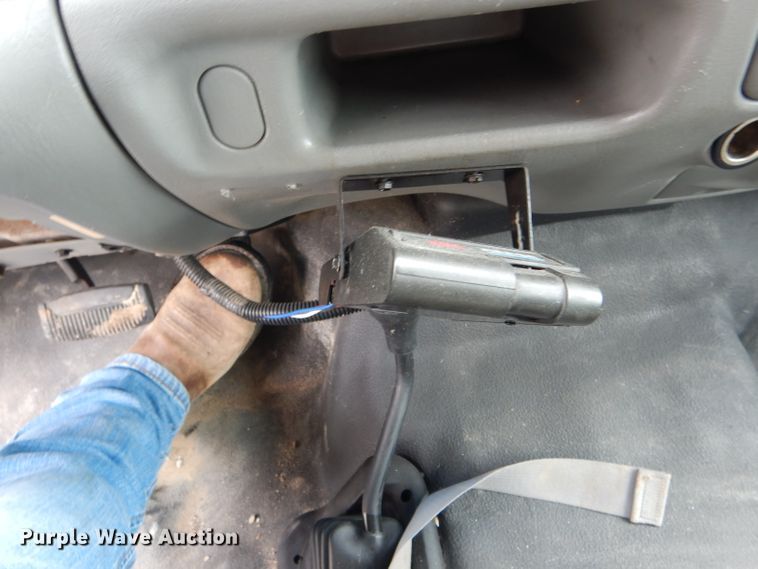 image for item HM9600 2003 Ford F350 Super Duty XLT  SuperCab pickup truck