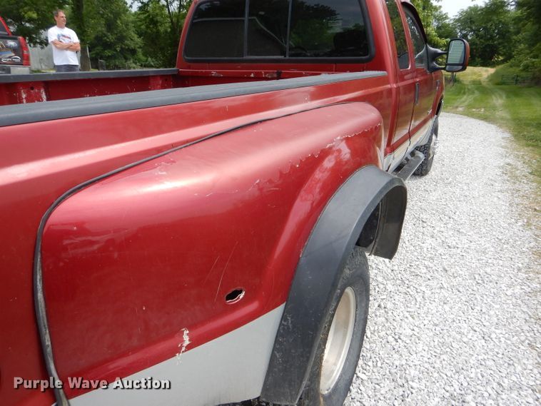 image for item HM9600 2003 Ford F350 Super Duty XLT  SuperCab pickup truck