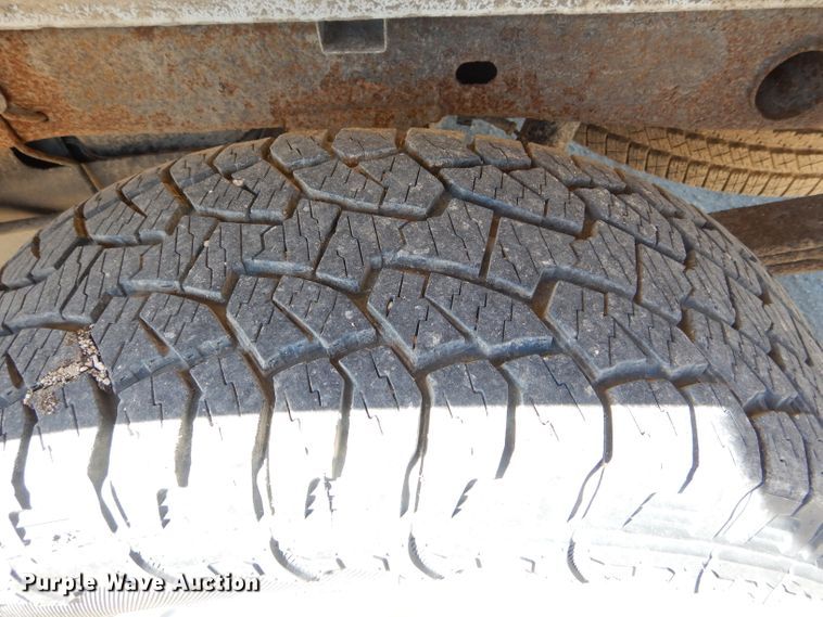 image for item HM9617 2013 Chevrolet Silverado 1500LT  Ext. Cab pickup truck