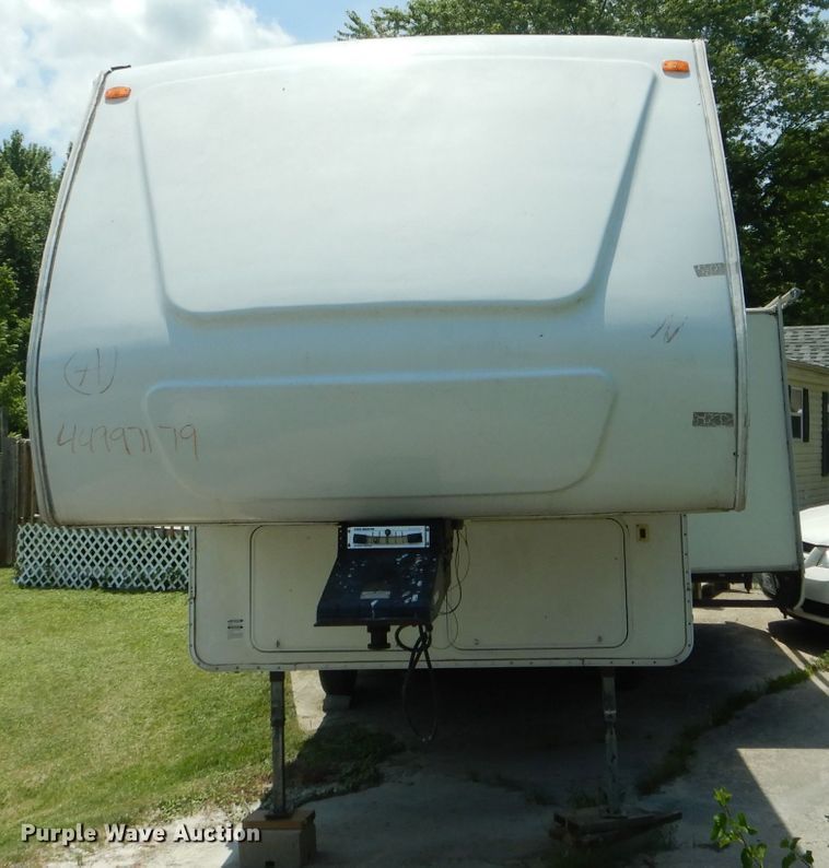 image for item HM9631 2003 Skyline Century  camper