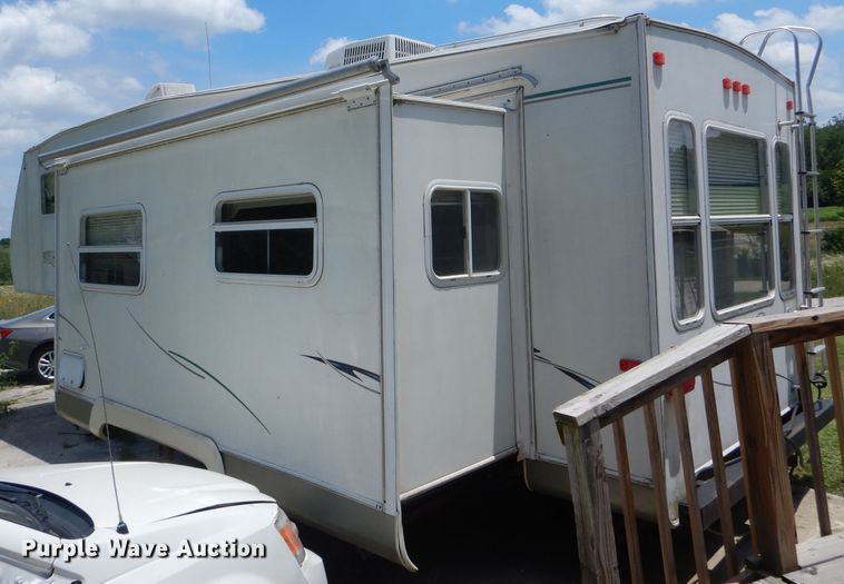 image for item HM9631 2003 Skyline Century  camper