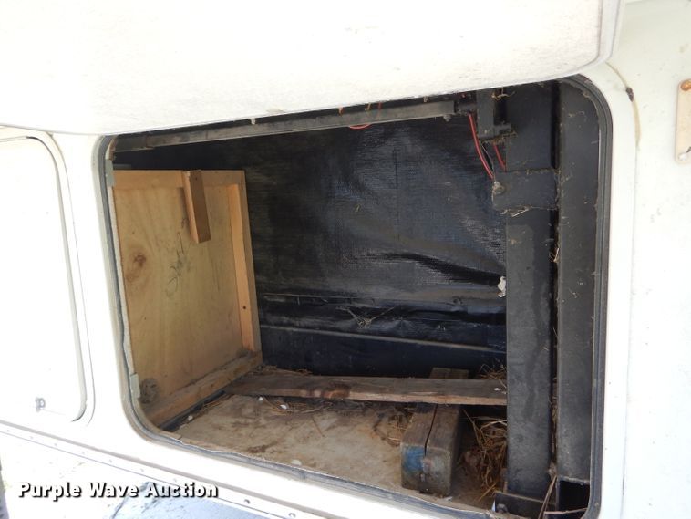 image for item HM9631 2003 Skyline Century  camper