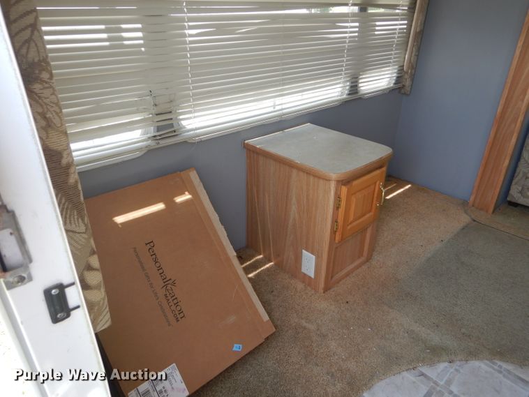 image for item HM9631 2003 Skyline Century  camper