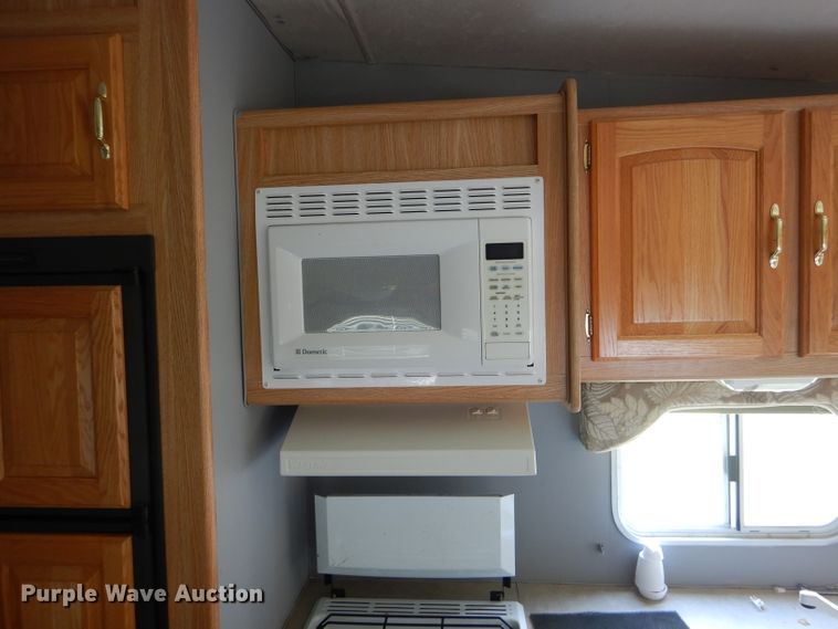 image for item HM9631 2003 Skyline Century  camper