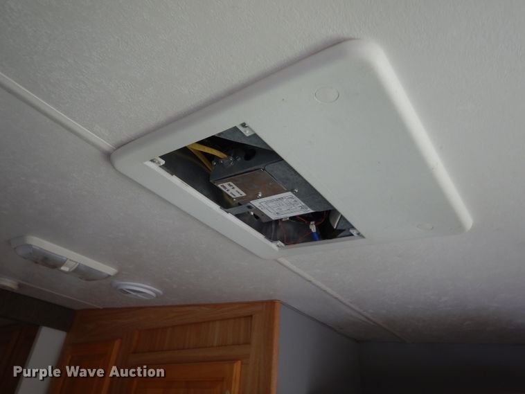 image for item HM9631 2003 Skyline Century  camper