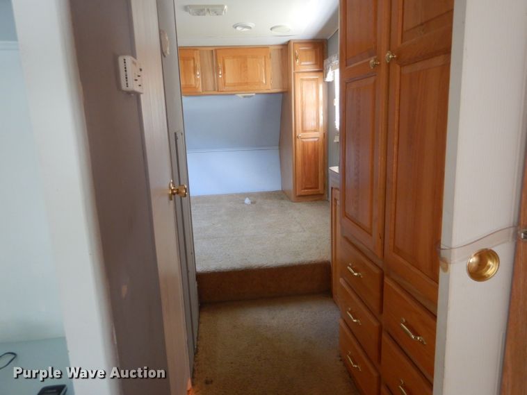 image for item HM9631 2003 Skyline Century  camper