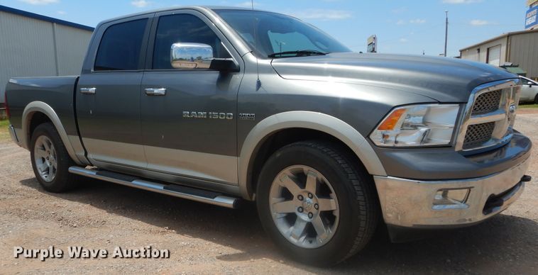 image for item HS9564 2011 Dodge Ram 1500  Crew Cab pickup truck