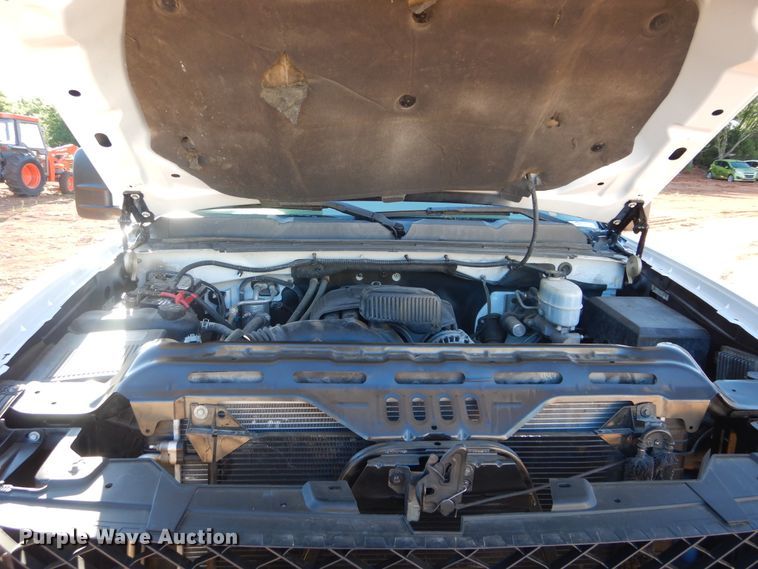 image for item HS9645 2012 Chevrolet Silverado 3500HD  utility bed pickup truck