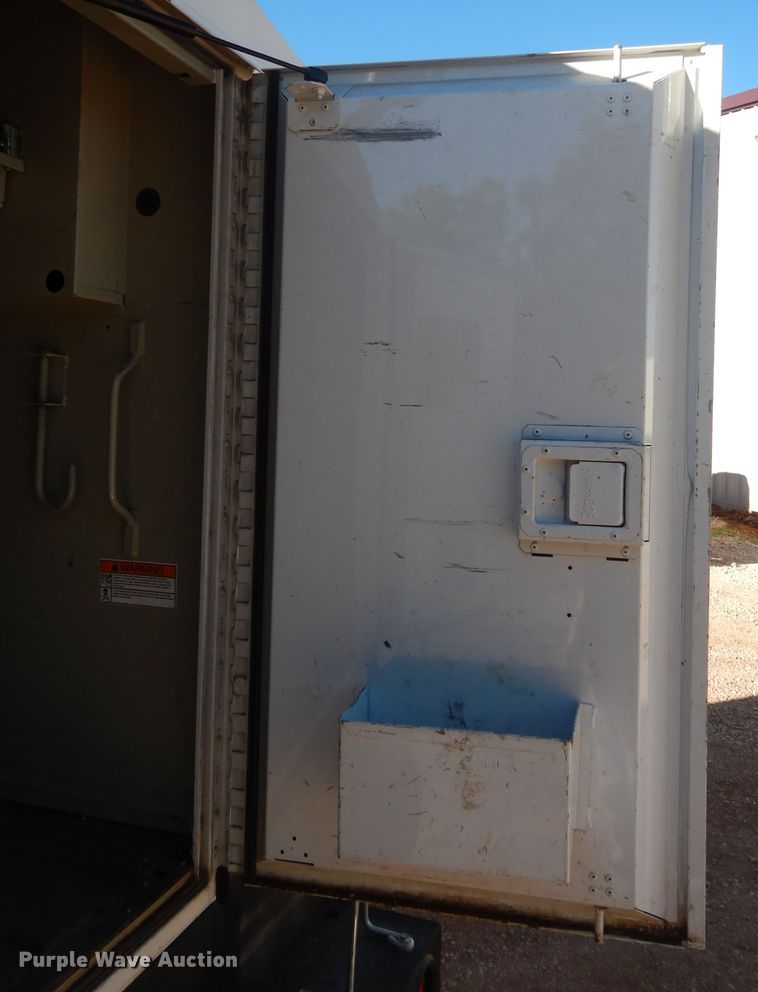 image for item HS9645 2012 Chevrolet Silverado 3500HD  utility bed pickup truck