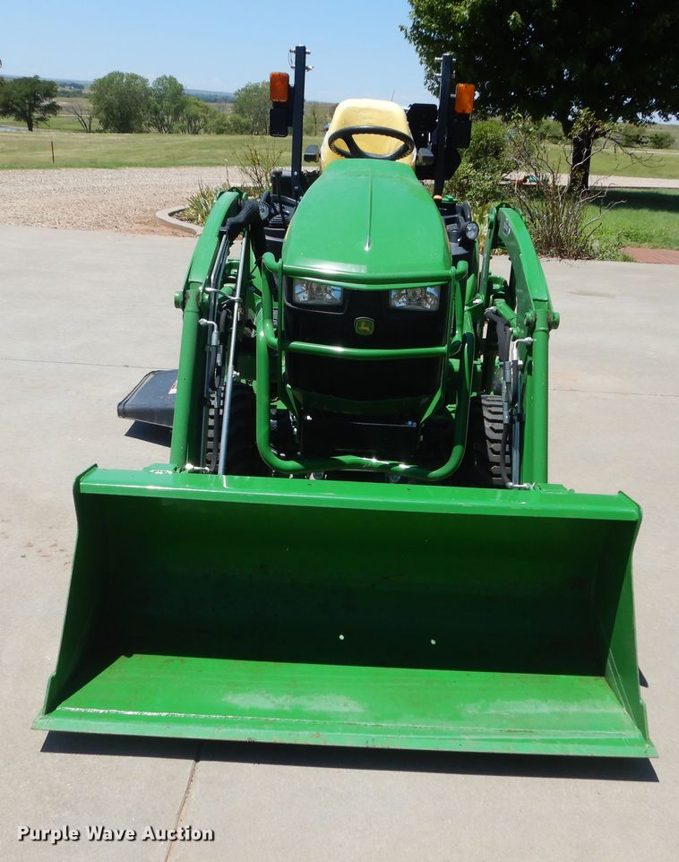 image for item HS9696 John Deere 1025R  tractor