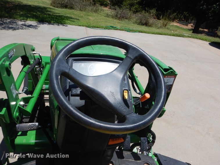 image for item HS9696 John Deere 1025R  tractor