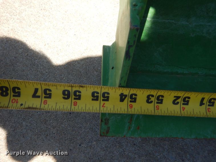 image for item HS9696 John Deere 1025R  tractor