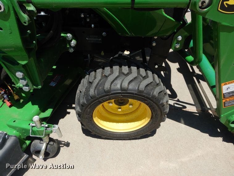 image for item HS9696 John Deere 1025R  tractor
