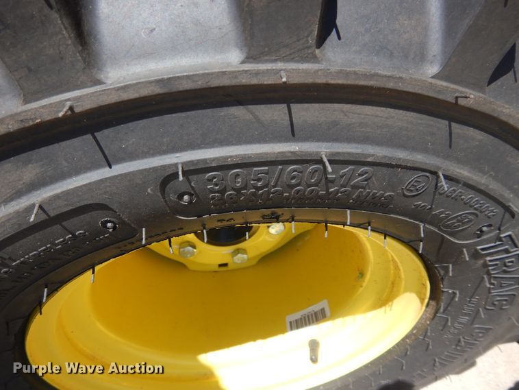 image for item HS9696 John Deere 1025R  tractor