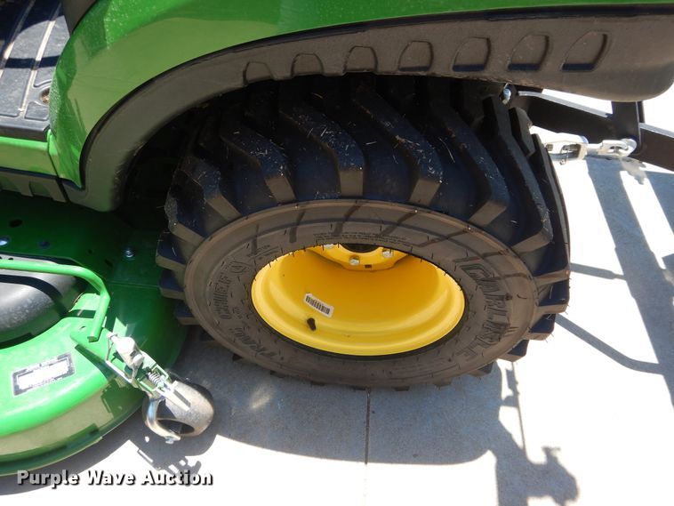 image for item HS9696 John Deere 1025R  tractor