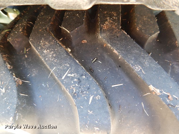 image for item HS9696 John Deere 1025R  tractor