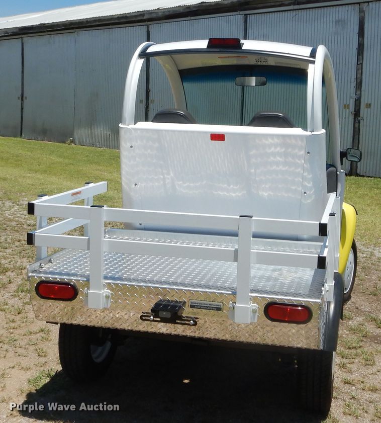 image for item HS9697 2009 Chrysler GEM  utility vehicle