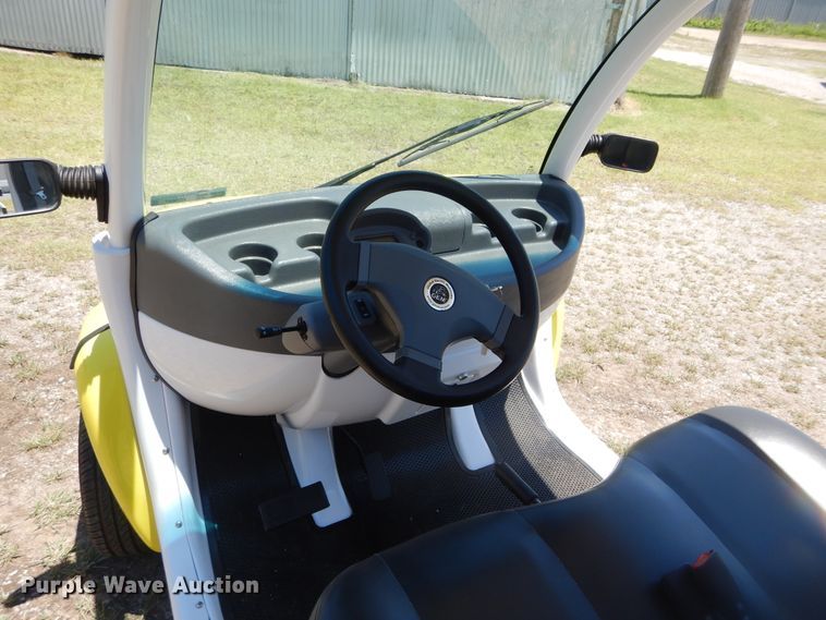 image for item HS9697 2009 Chrysler GEM  utility vehicle