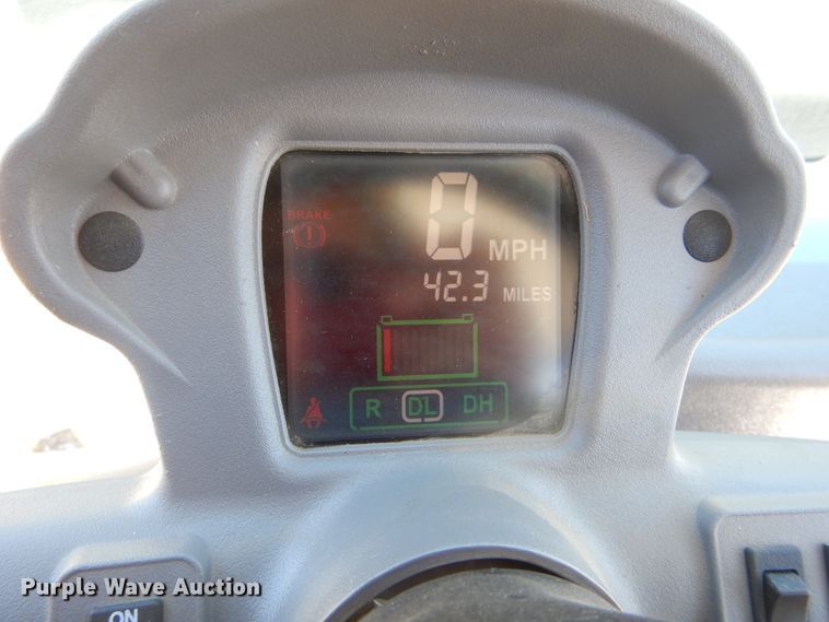 image for item HS9697 2009 Chrysler GEM  utility vehicle