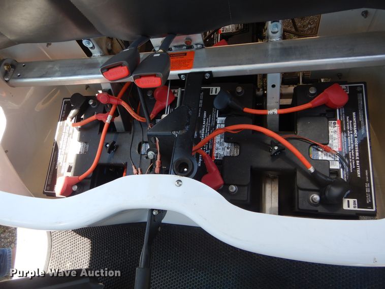 image for item HS9697 2009 Chrysler GEM  utility vehicle