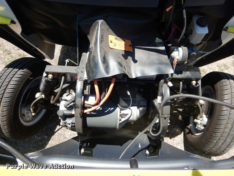 image for item HS9697 2009 Chrysler GEM  utility vehicle