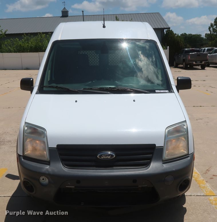 image for item HT9542 2013 Ford Transit Connect  van