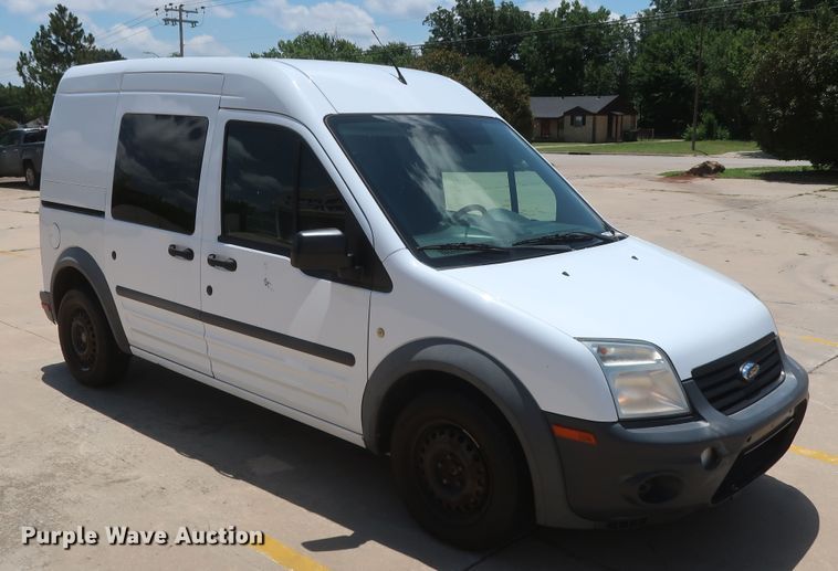 image for item HT9542 2013 Ford Transit Connect  van