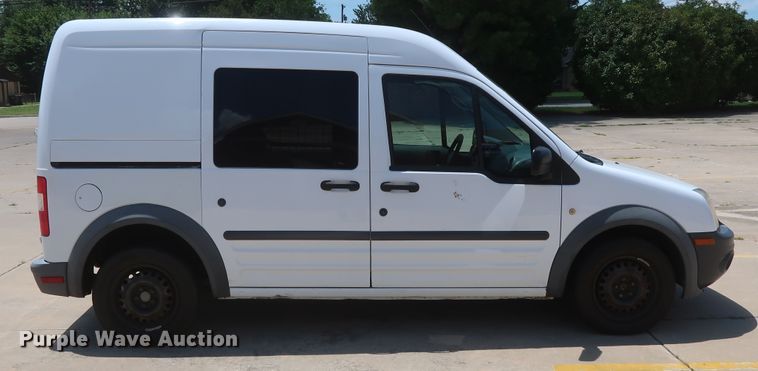 image for item HT9542 2013 Ford Transit Connect  van