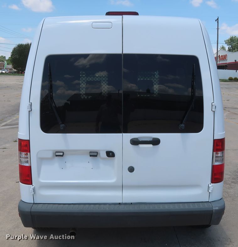 image for item HT9542 2013 Ford Transit Connect  van