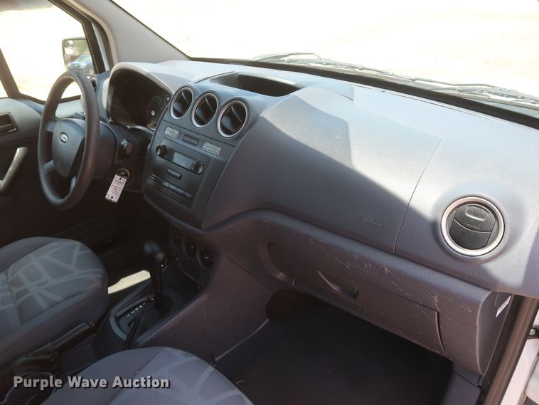 image for item HT9542 2013 Ford Transit Connect  van