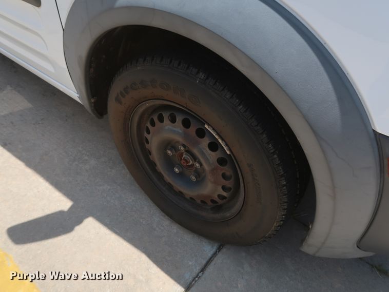 image for item HT9542 2013 Ford Transit Connect  van