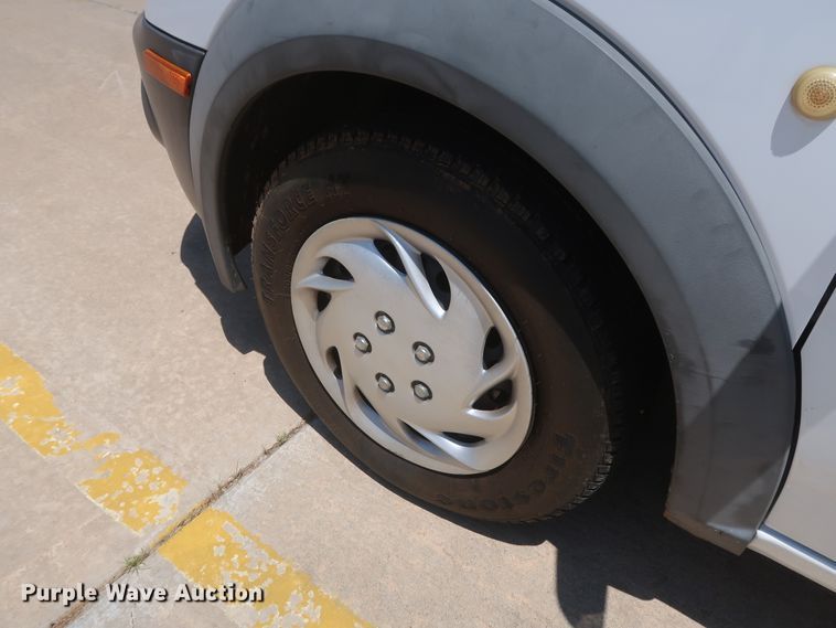 image for item HT9542 2013 Ford Transit Connect  van