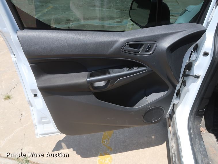 image for item HT9543 2016 Ford Transit Connect  van