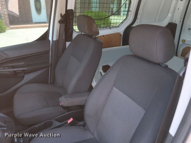 image for item HT9543 2016 Ford Transit Connect  van