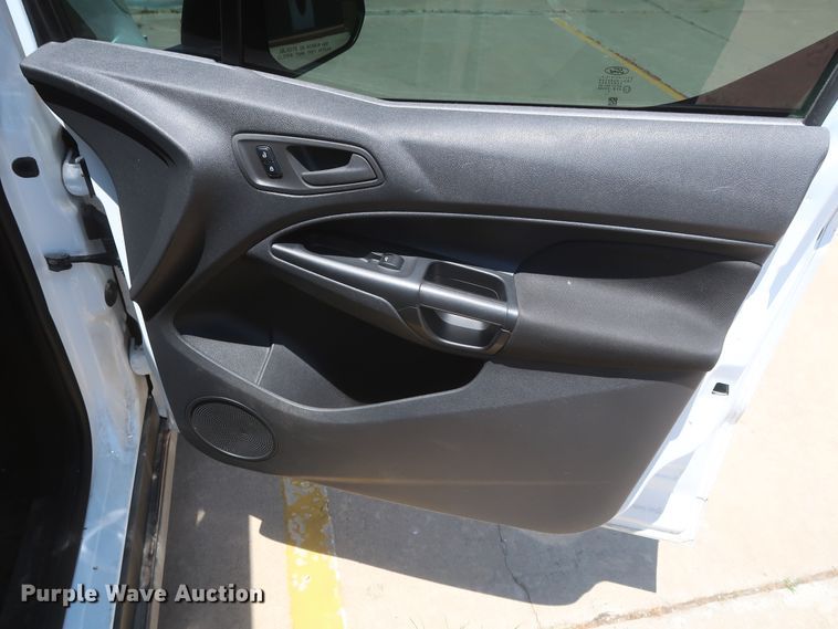 image for item HT9543 2016 Ford Transit Connect  van