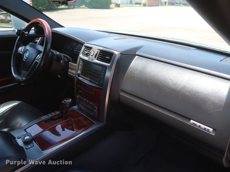 image for item HT9544 2007 Cadillac XLR