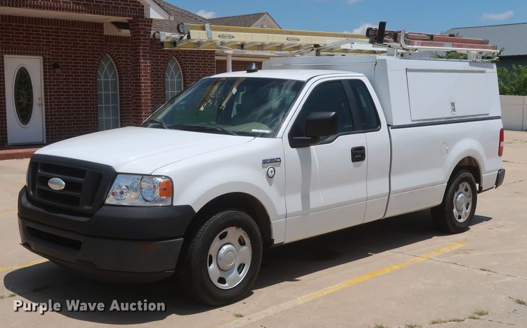 image for item HT9545 2008 Ford F150 XL  pickup truck