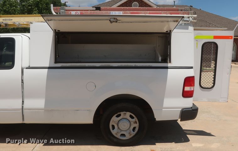 image for item HT9545 2008 Ford F150 XL  pickup truck