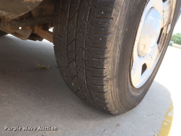 image for item HT9545 2008 Ford F150 XL  pickup truck