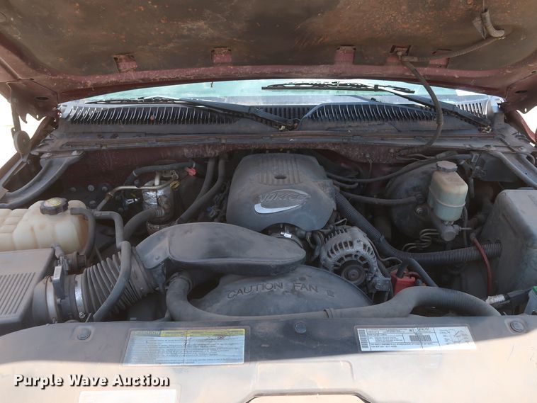 image for item HT9546 2001 GMC Sierra 1500  Ext. Cab pickup truck